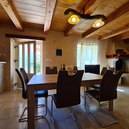 House Kavran 1186 Дом отдыха