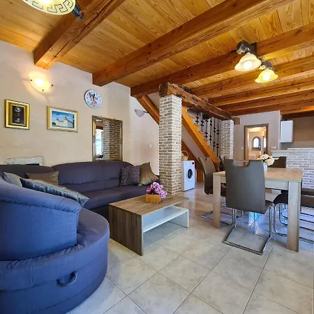 Дом отдыха House Kavran 1186 *